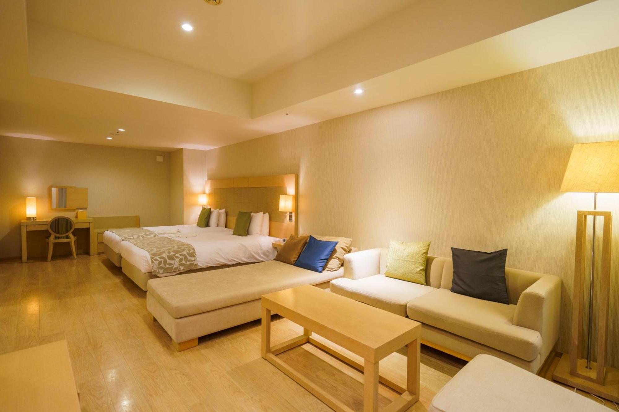 Okinawa Moon Ocean Ginowan Hotel & Residence מראה חיצוני תמונה
