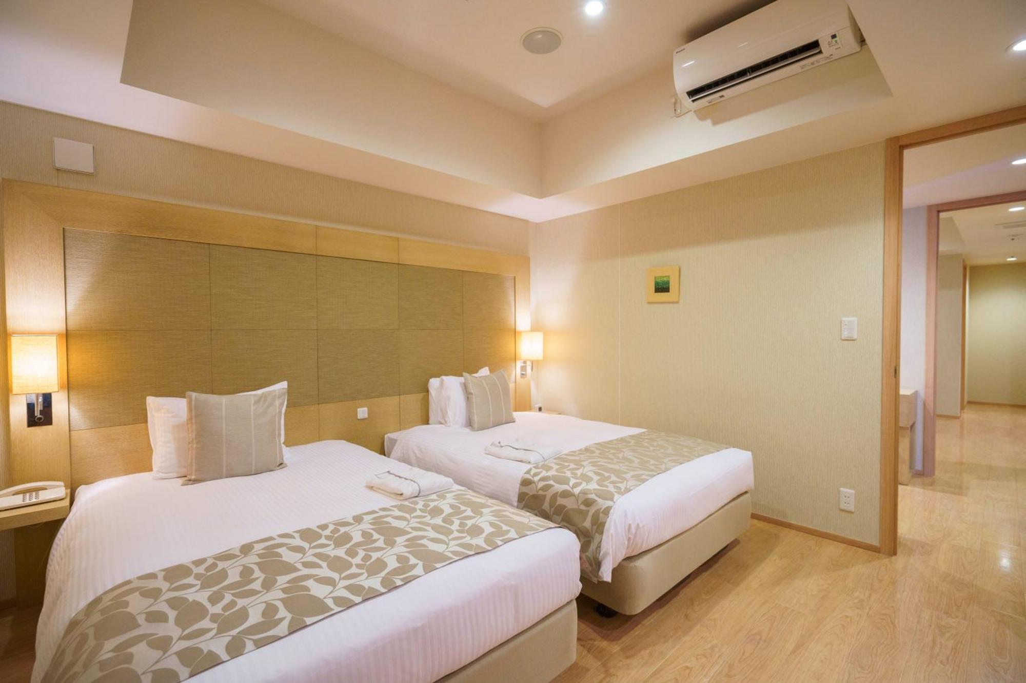 Okinawa Moon Ocean Ginowan Hotel & Residence מראה חיצוני תמונה