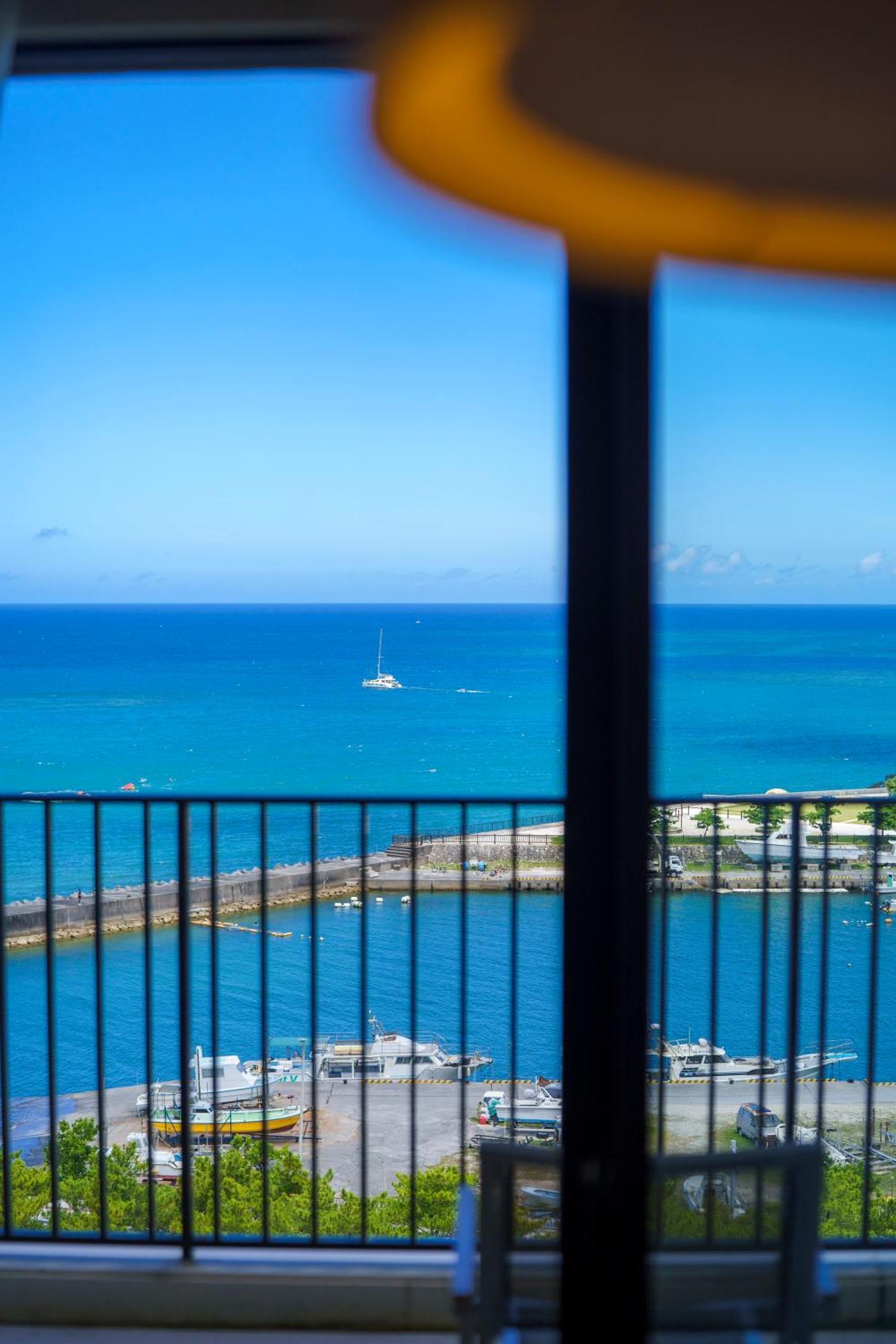 Okinawa Moon Ocean Ginowan Hotel & Residence מראה חיצוני תמונה